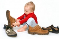 Определяем размер детской обуви